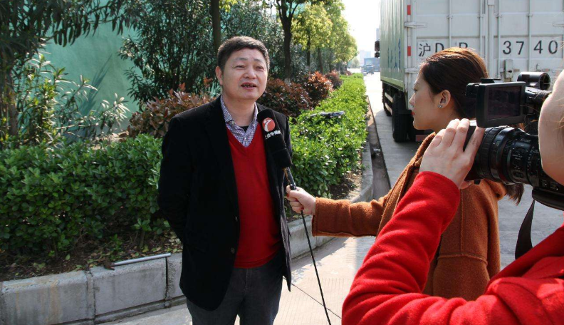 “孙钰惠:渴望年年都可以当＂达沃斯＂的志愿者(图)”