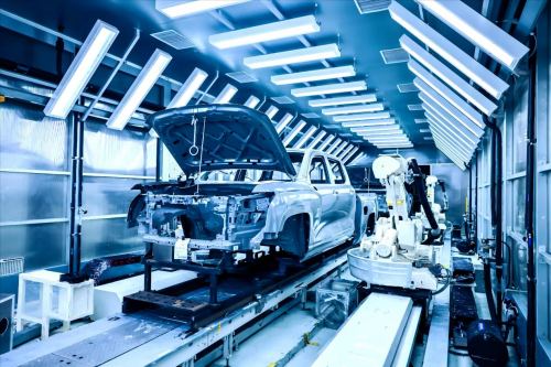 金刚炮第10万辆整车下线并交付 长城炮在厚道荆门造 金刚炮第10万辆整车下线并交付 长城炮在厚道荆门造